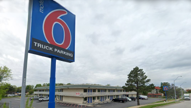 Motel 6 KCI MO Exterior